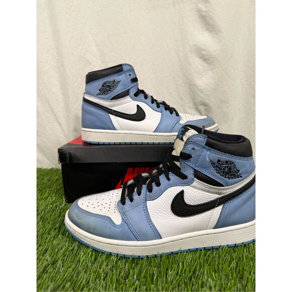 Size 9.5 - Jordan 1 Retro OG High University‎ Blue OG box - Picture 2 of 8